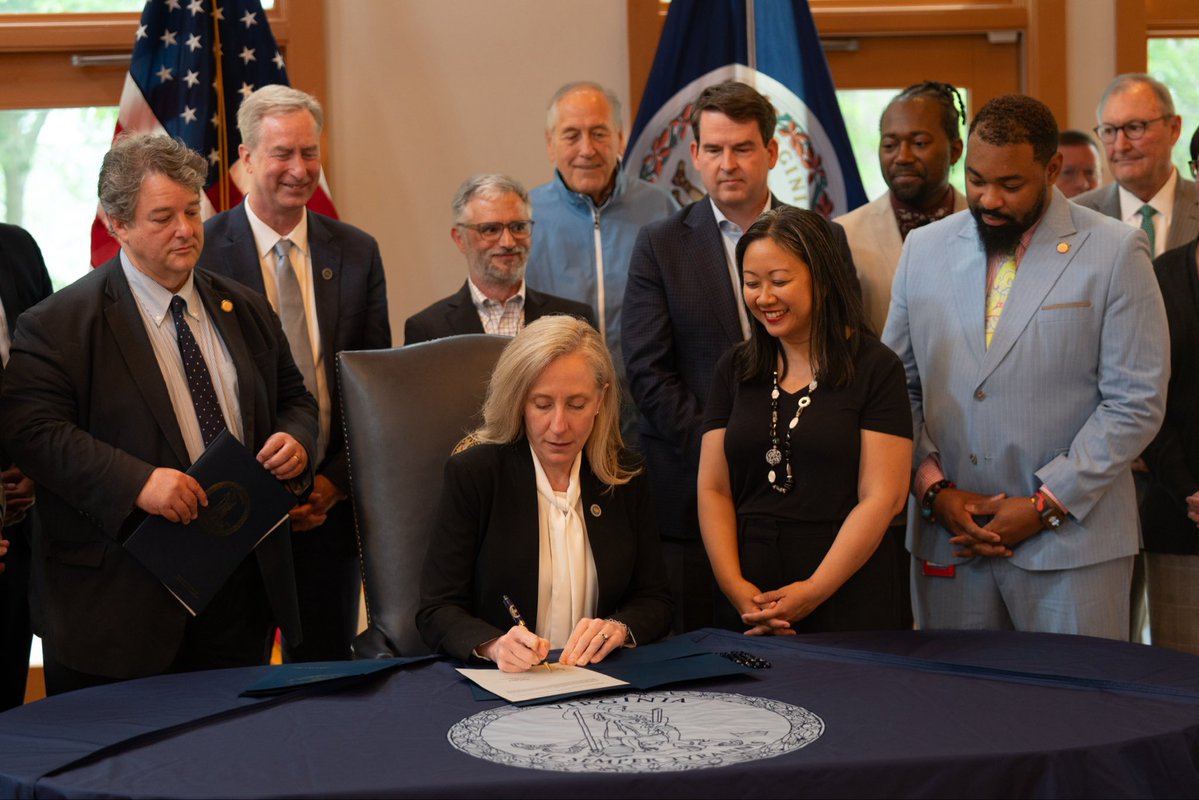 Governor Abigail Spanberger tweet media