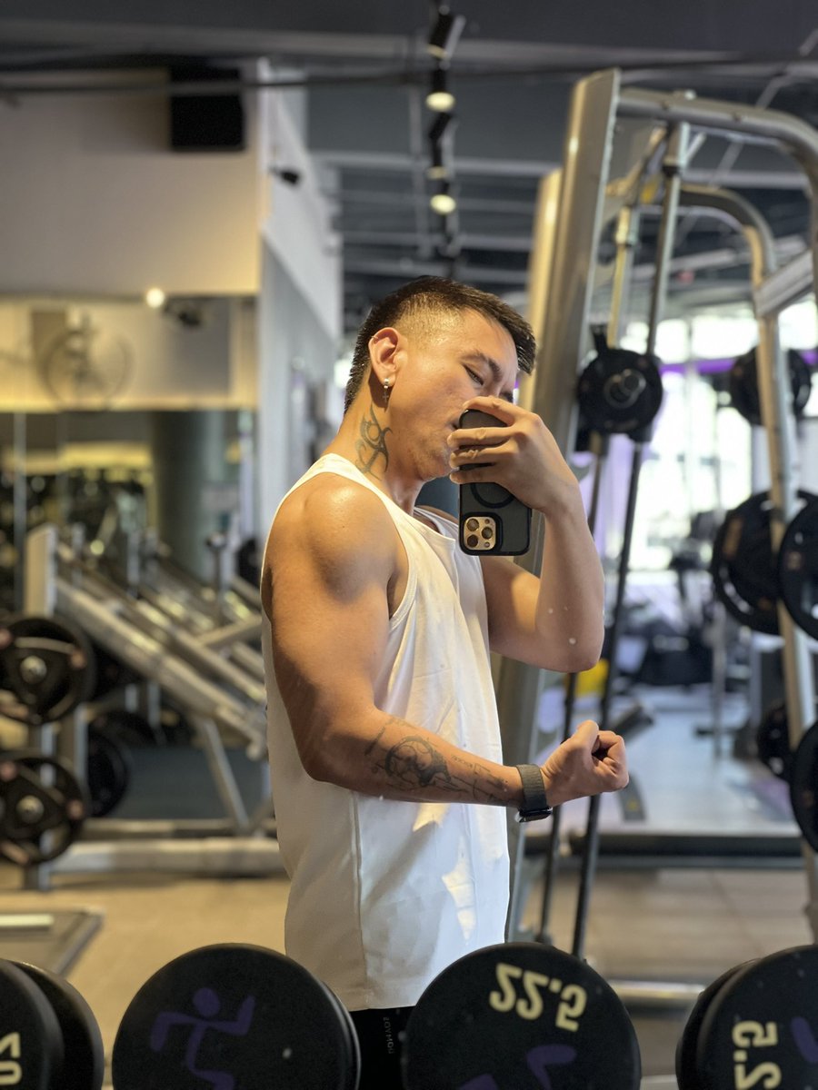 RoBeterinaryo's tweet photo. This is the best shape I had in my life so far. But definitely not gonna stop! https://t.co/Idff0A2uoZ