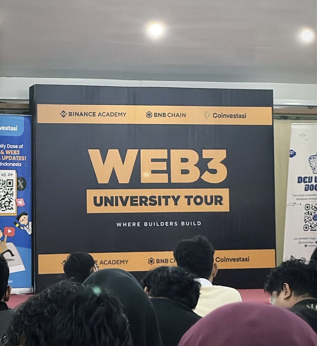 sc0bedo's tweet photo. Bear market events are funny cuz everyone talks about "long-term vision" while secretly checking BTC every 5 mins ๐
@BinanceAcademy @BNBCHAIN @coinvestasi @devweb3jogja #WhereBuildersBuild
#BinanceAcademyUniversity
#semuabisacrypto https://t.co/dQuQBaykv6
