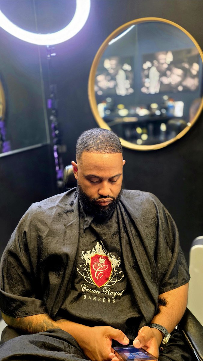 Mike ✂️ 💈💰🏁 tweet media