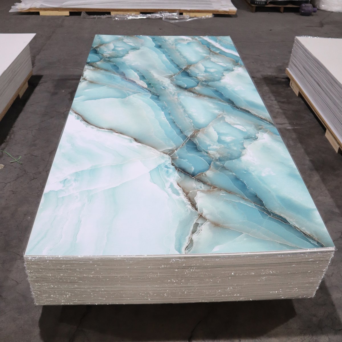 LinyiLusheng's tweet photo. 3D digital printing – flat surface, stereoscopic look. 🎭
Marble veins printed with realistic depth. Waterproof, zero formaldehyde, easy clean. Custom sizes.

Looking for distributors &amp; OEM/ODM partners.
👉 DM for catalog &amp; samples.
#pvcwallpanel #uvmarblesheet #spcwallpanel https://t.co/k4NhNqQ12L