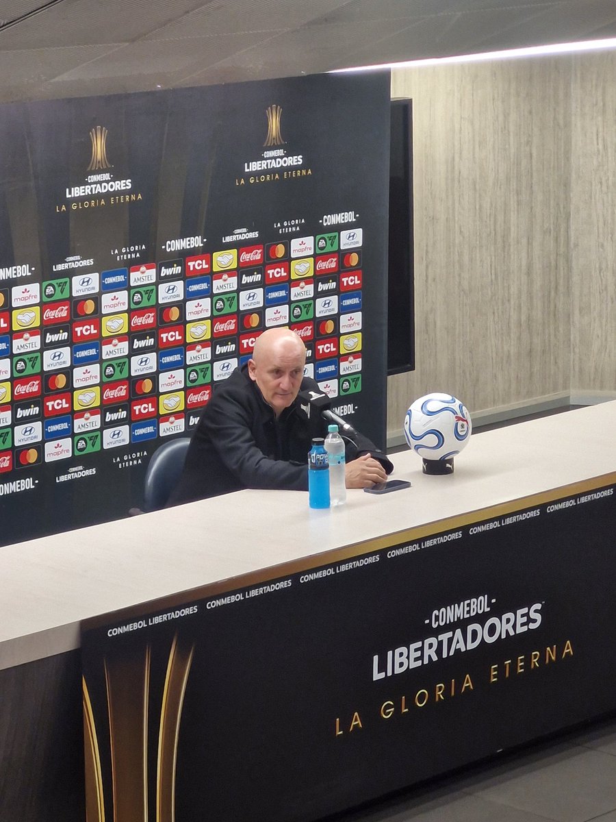 "Tenemos chances todavía, nos quedan dos partidos" Pablo Repetto