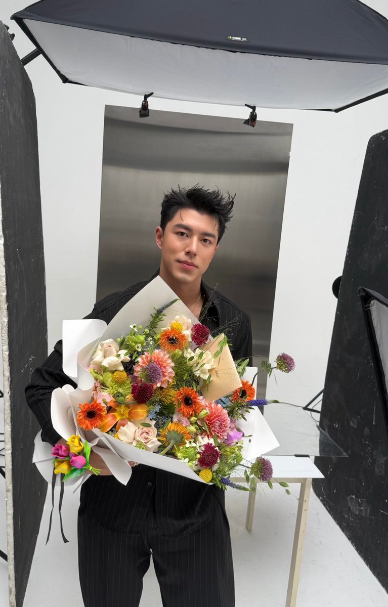 มูจะทำไมกึง(ธอรอ)*๓๙ tweet media