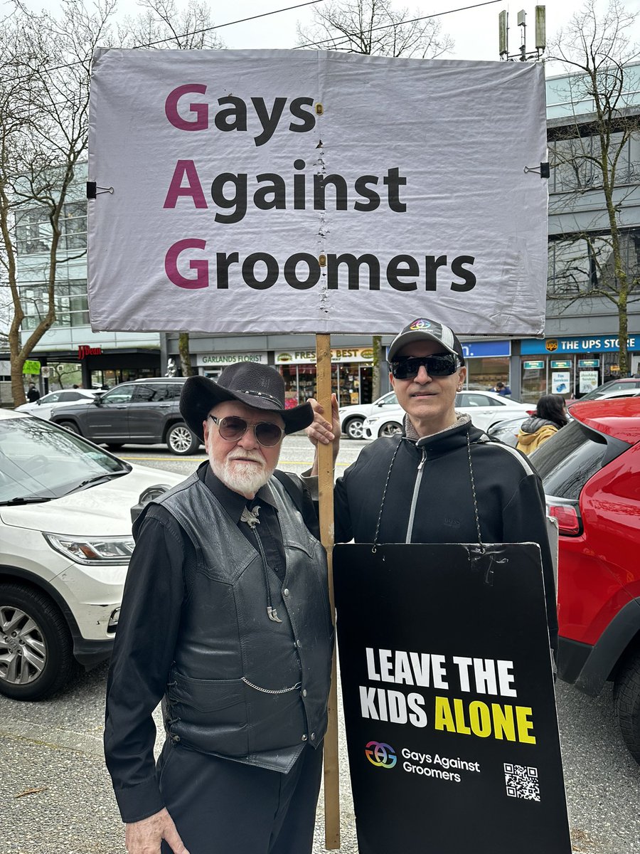 troonstench_'s tweet photo. @OurDutyCanada @_CryMiaRiver @May_Day_Canada @KelliePirieDAC @PrinceLex99 #NobodyIsTrans
https://t.co/bpvlpngmv5 https://t.co/j4tJCkRlTy