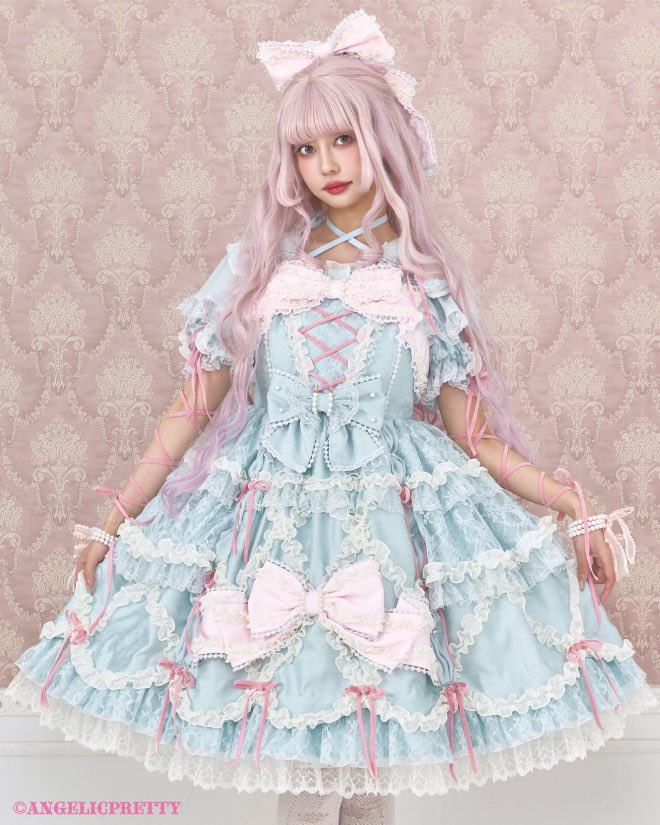 🎀True Ribbon Princess Dress Setご予約会のご案内🎀

Angelic Pretty原宿店にて、リボンがデコレーションされたロマンティックな
True Ribbon Princess Dress Setのご予約会開催決定🤍

詳細はこちら⤵︎✨
angelicpretty.com/Page/Feature/h…