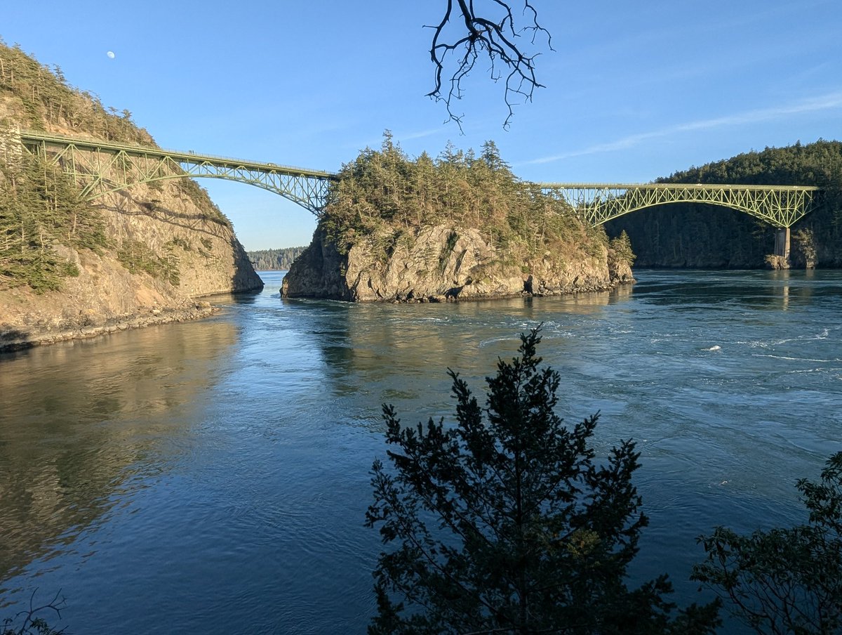 smitty7288's tweet photo. Deception Pass State Park https://t.co/f3XGqmfWvs
