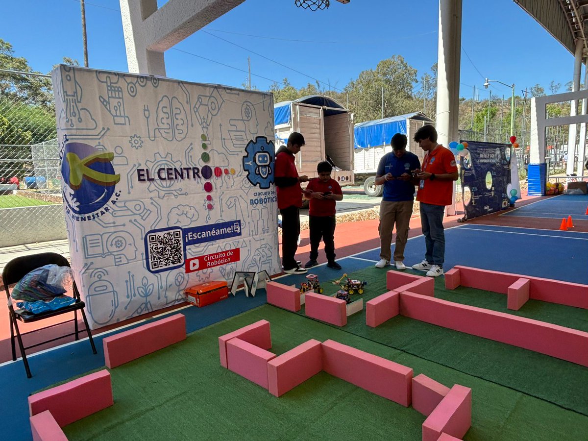El Centro tweet media