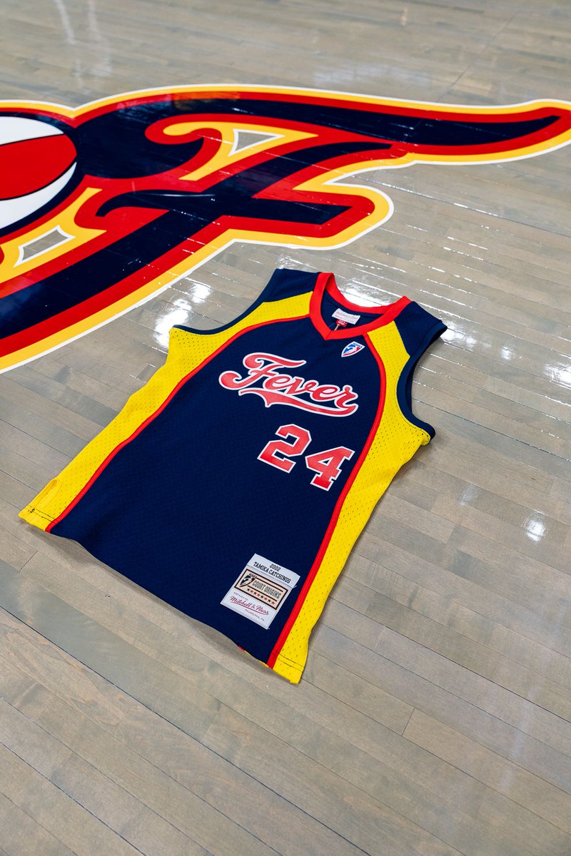 Fever Team Store tweet media