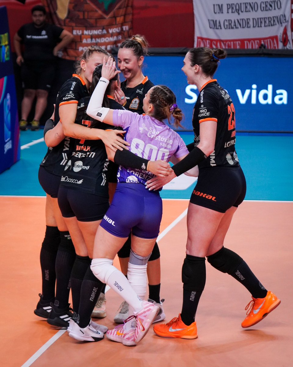 nahdanielski's tweet photo. obrigada Osasco 🧡 https://t.co/lPkb3zc0EW