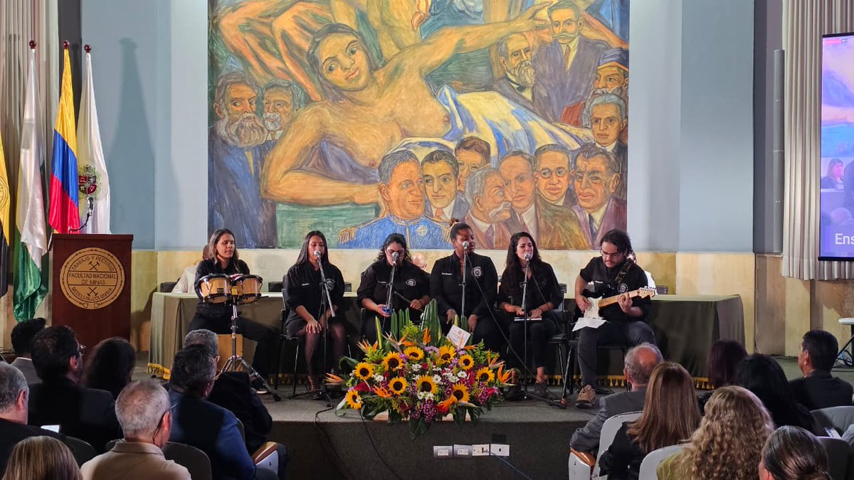 Minas Medellín UNAL tweet media