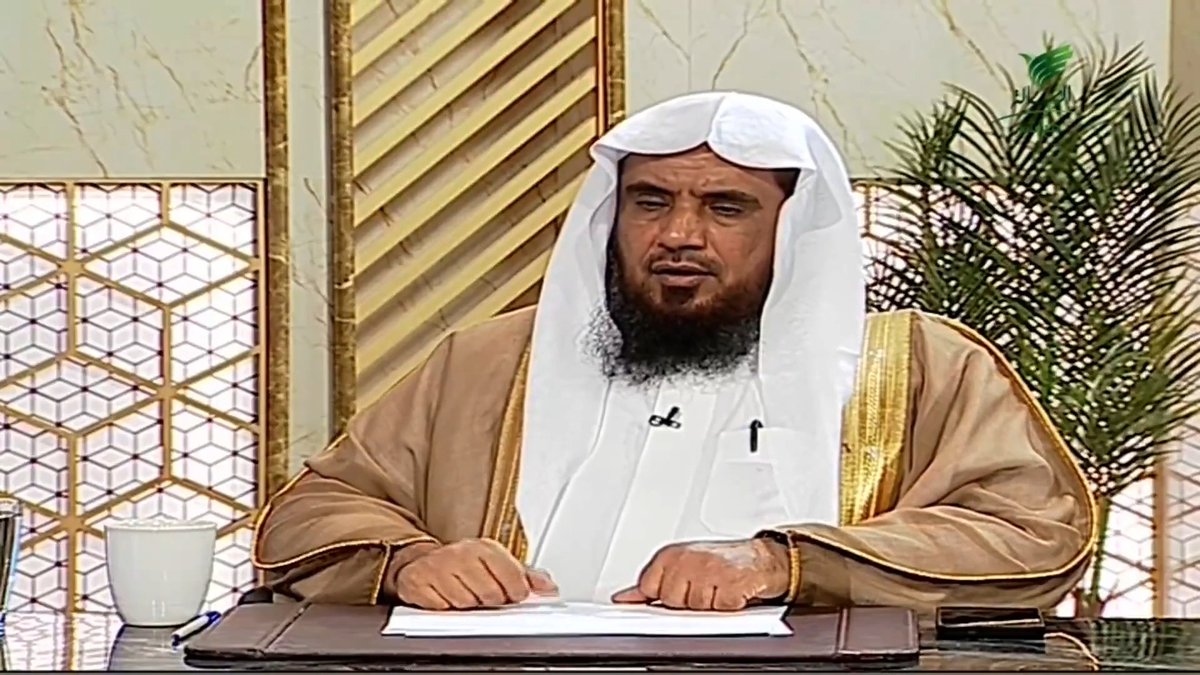 استيقظ متأخرًا فصلى الفجر وهو حاقن.. هل فعله صحيح؟. فضيلة الشيخ الدكتور سعد الخثلان أستاذ الفقه في كلية الشريعة بجامعة الإمام، والمدرس في الحرمين الشريفين، وعضو هيئة كبار العلماء (سابقًا) يجيب 