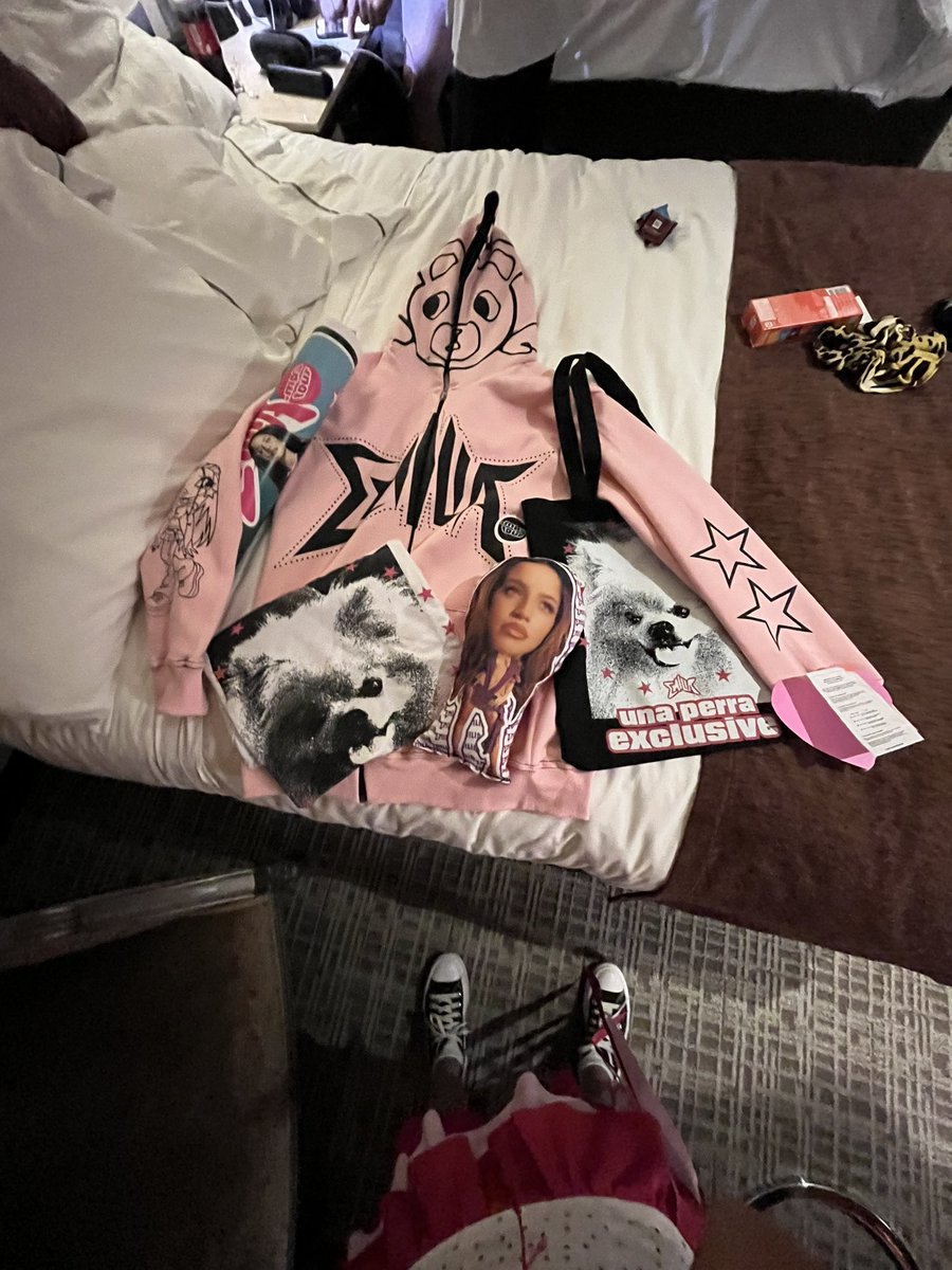 triniayy's tweet photo. @emimernes_ 💞 https://t.co/E8hXBCSsuX