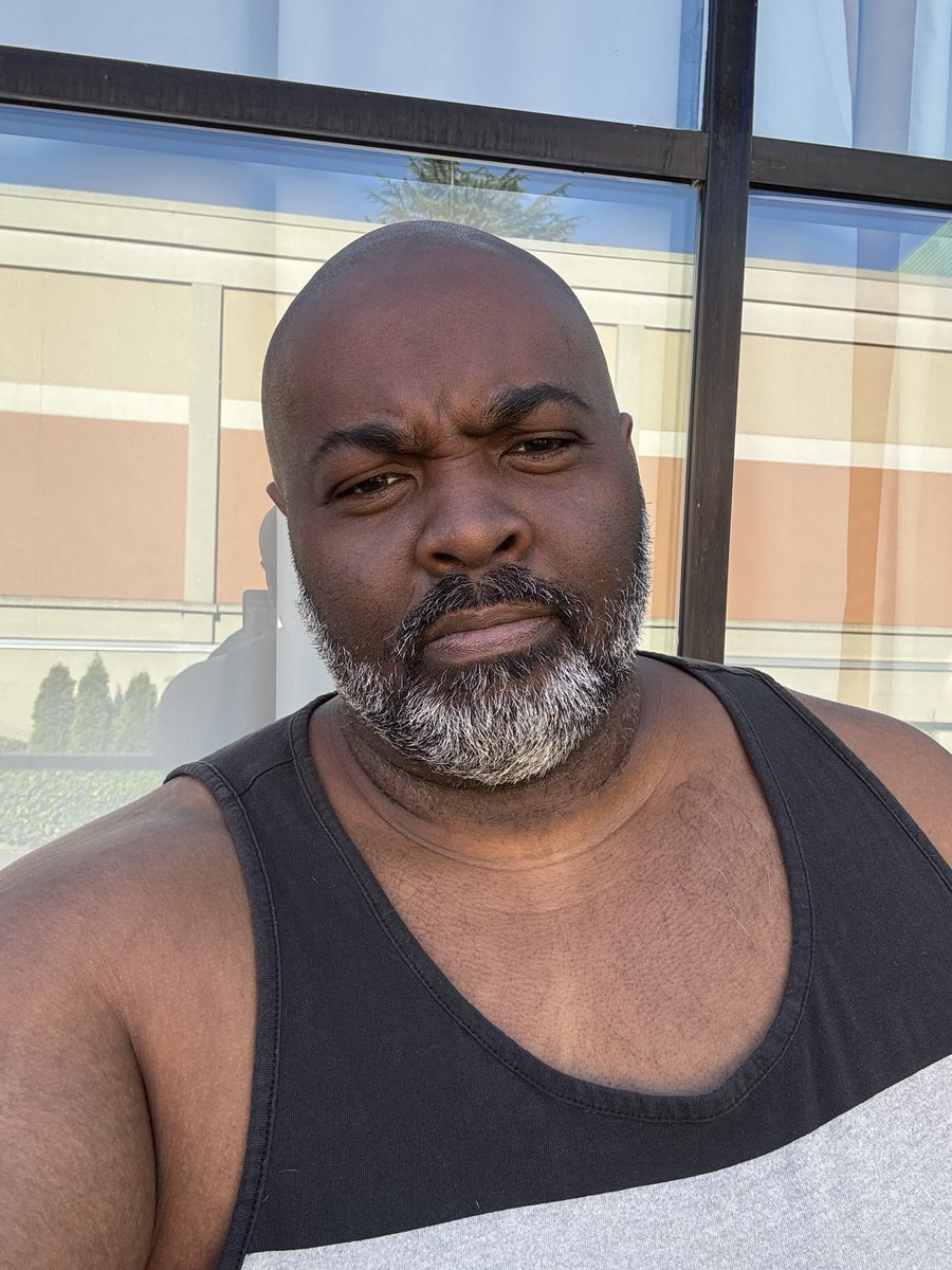 Black gay unicorn (he/him) tweet media
