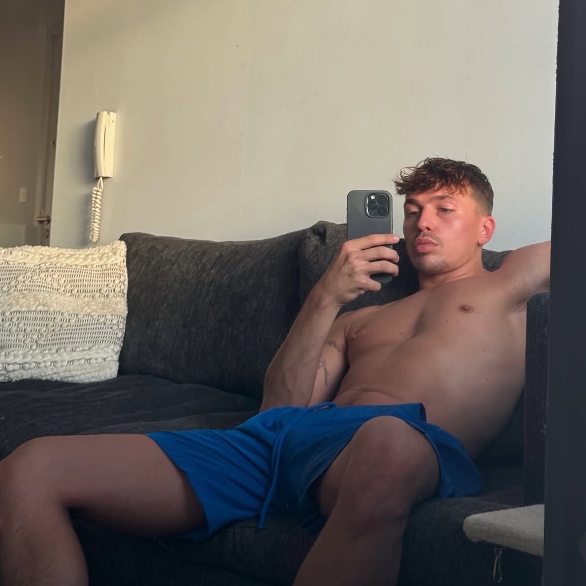 calvin tweet media
