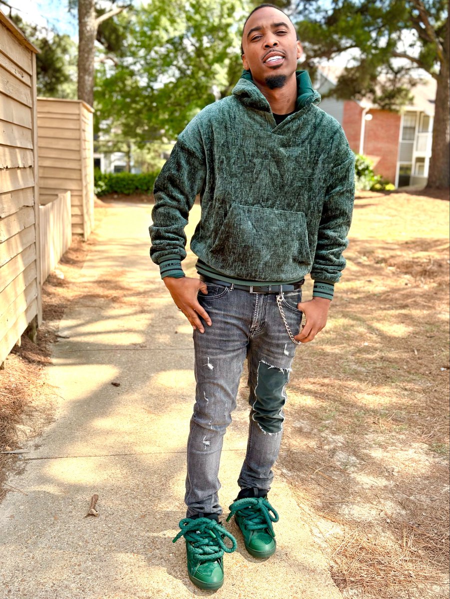 Flyguy901 tweet media