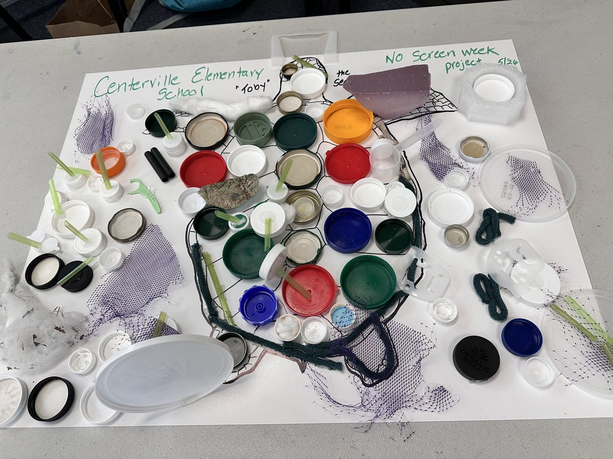 writermom62's tweet photo. Had a lot of fun today with the kids at Centerville Elementary today!! Together we turned trash into art🎨 #TobyTheTurtle #OceanConservation https://t.co/EOZ9x5ana3
