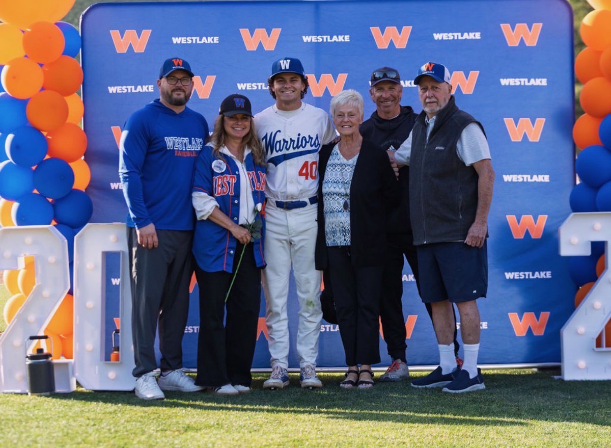 CadenAtkinson40's tweet photo. Thank you LA Daily News for naming me Athlete of the Week! 

Marmonte League Co-Champions, Senior Day, Signing Day and LADN Athlete of the Week!

@ladailynews @wbarnett805 @drbarnett24 @hardy03bsbl  @FearlessBSBL @JoeyHanleyFSP @MikeHauschild3 @vcspreps @EliavAppelbaum https://t.co/dIrTo4bdwM