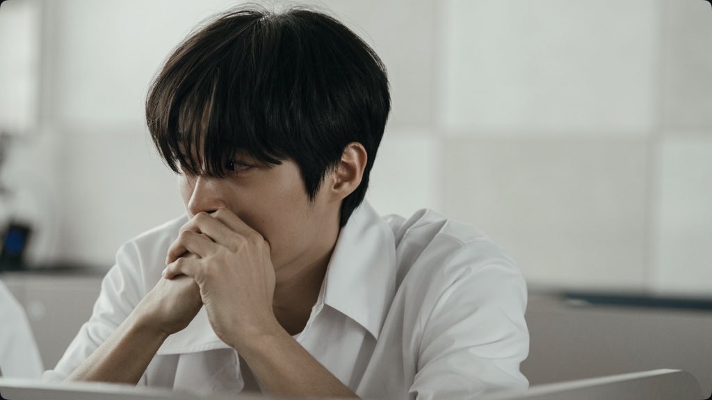 havenotastee's tweet photo. 백선호를 풀어줘라 https://t.co/SvQNyzCwlI