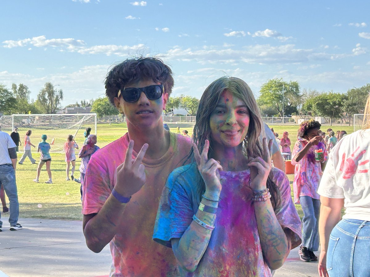 ARMSMustangs's tweet photo. Our Mustangs had a BLAST during our Color Wars event last Friday!! Thank you to our incredible staff and community for your support! 💙❤️🎨 https://t.co/0GFOSvh0tN