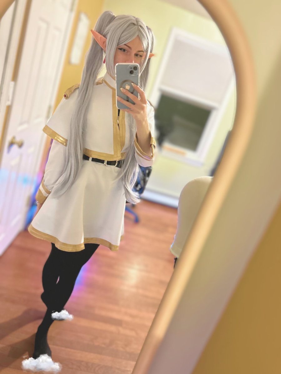 Mora_Vtuber's tweet photo. Cosplaying one of my favorite elves! https://t.co/IwXgVT0cHZ