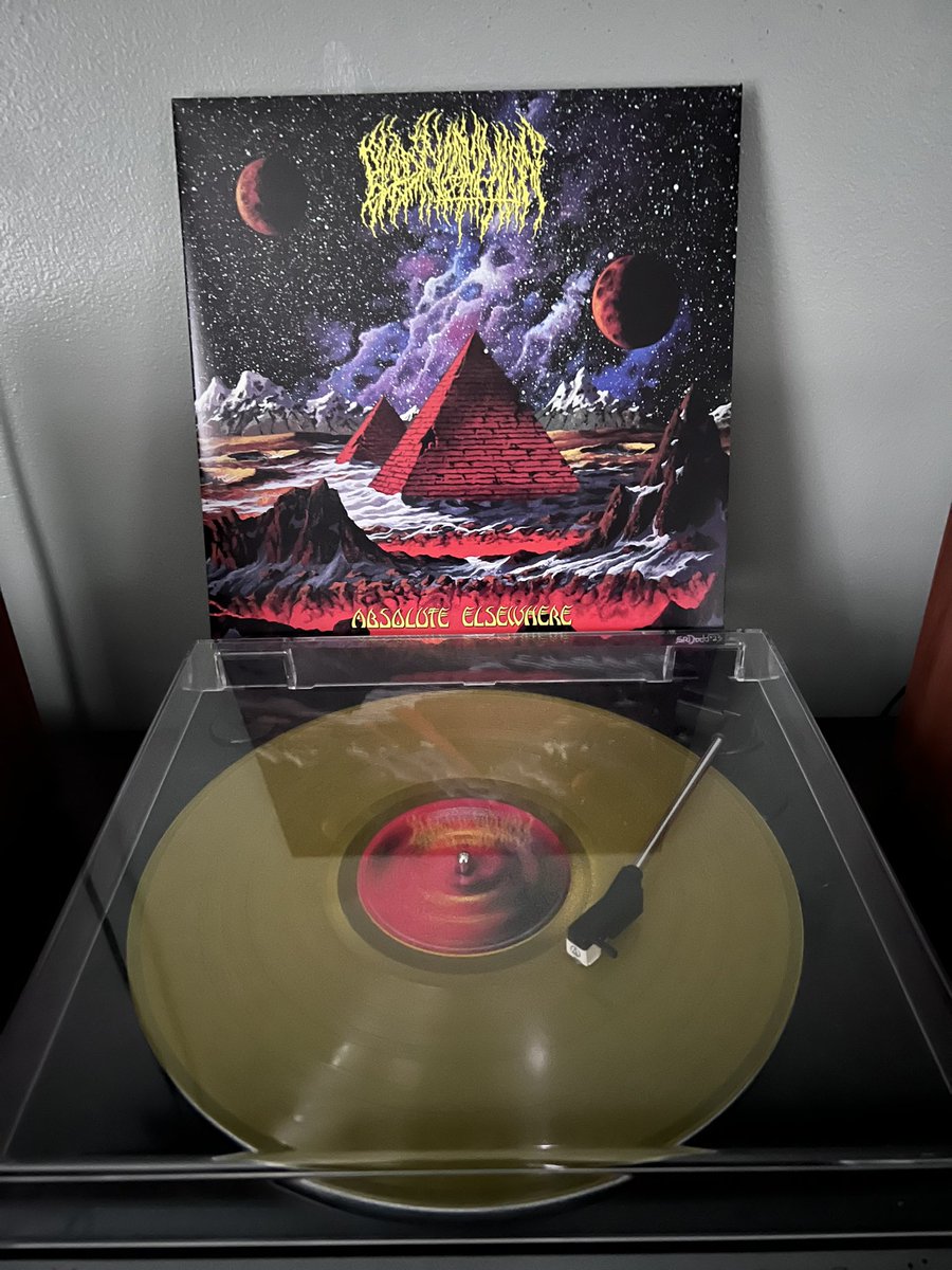 QtheMetal's tweet photo. #NowPlaying
Blood Incantation’s 2024 album, Absolute Elsewhere!
Love the journey this album takes you on! 🤘🏼🔥🔺
#BloodIncantation #AbsoluteElsewhere #ProgressiveDeathMetal https://t.co/M2G86IyTu2