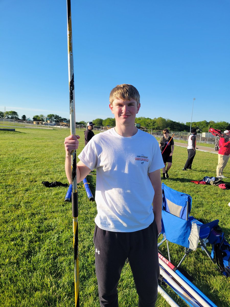 CoachMatTFXC's tweet photo. Braden brings home a big PR throw at Conference for @LIBERTYTF https://t.co/0nXi66Bq0V