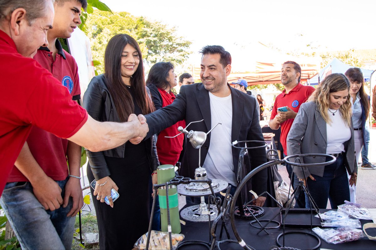 LrDesarrollo's tweet photo. “7ma EDICION DE LA FERIA INCLUSIVA”, denominada “MI TRABAJO SUMA” ✨

Vivimos una jornada espectacular con una nueva edición de la Feria Inclusiva, con productos elaborados y diseñados, por alumnos de las escuelas especiales, asociaciones de la sociedad civil. https://t.co/oiODmYR1X7