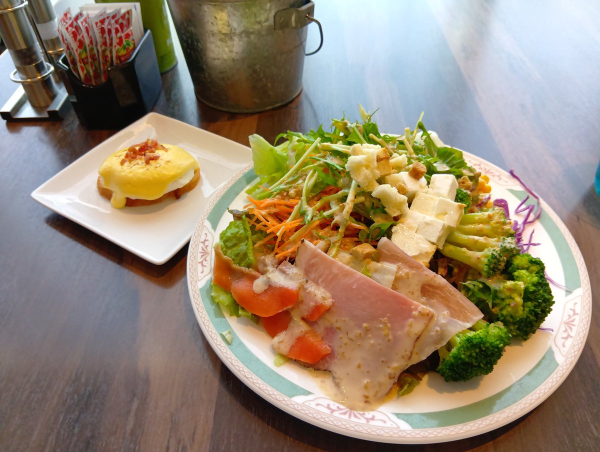 ryo_sfc's tweet photo. 朝食をロビーフロアのレストランにて頂きました。
#コートヤードバイマリオット新大阪ステーション https://t.co/kANmZLRI3h