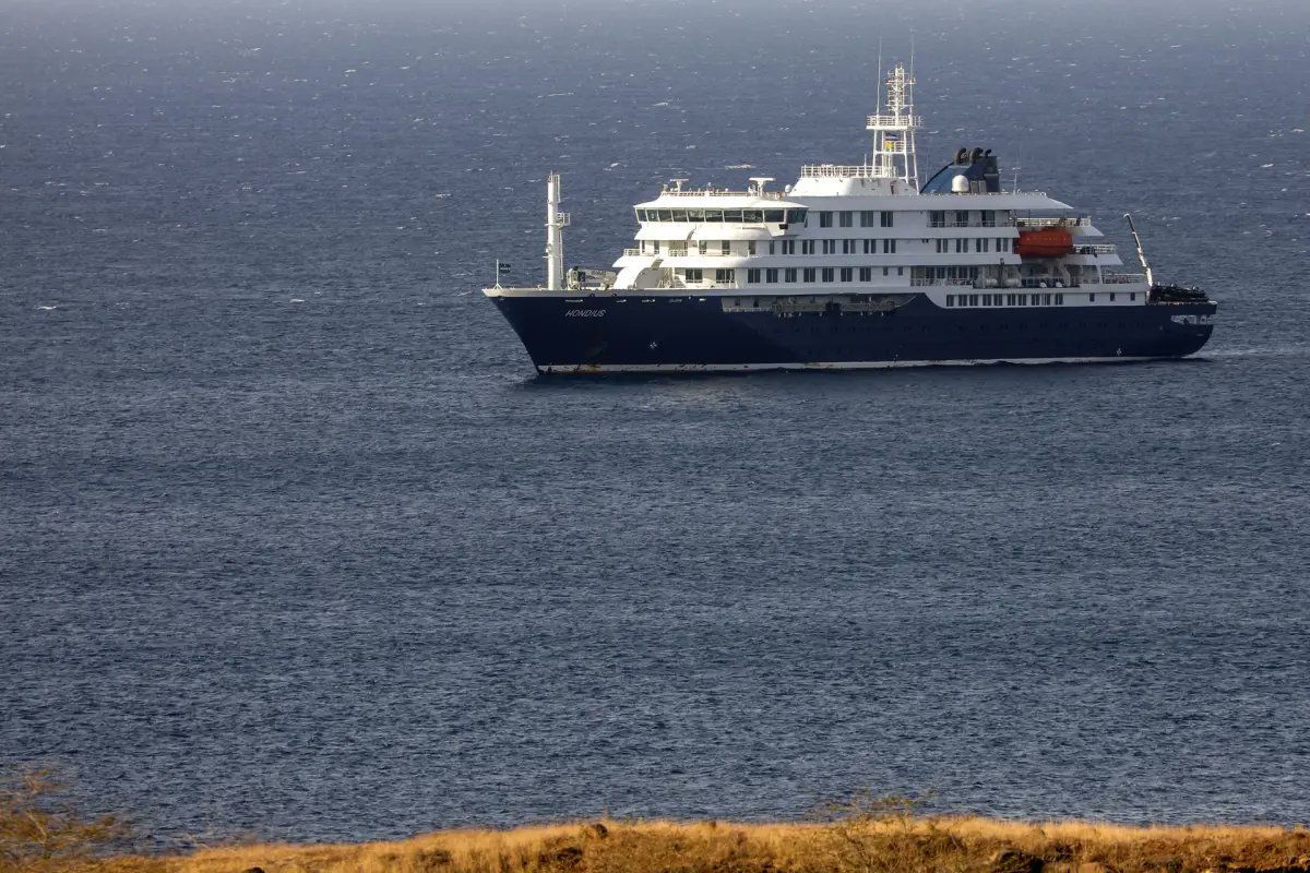 #EUNacionales| Cancillería de Guatemala informó, que un ciudadano guatemalteco que formo parte de la tripulación del crucero MV Hondius, que permanecía varado frente en Cabo Verde debido a un brote de hantavirus, se encuentra con buena salud y no ha contraído la enfermedad.