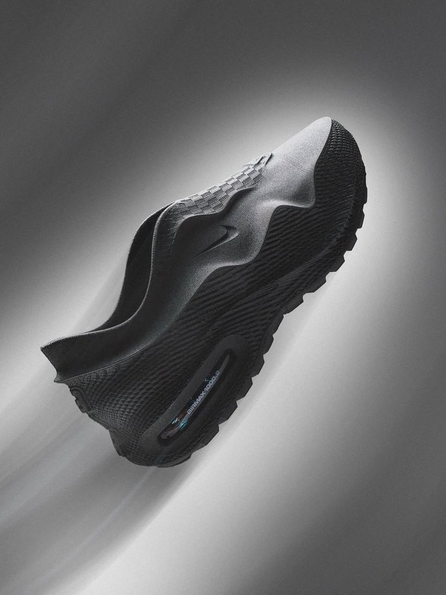 JustFreshKicks tweet media