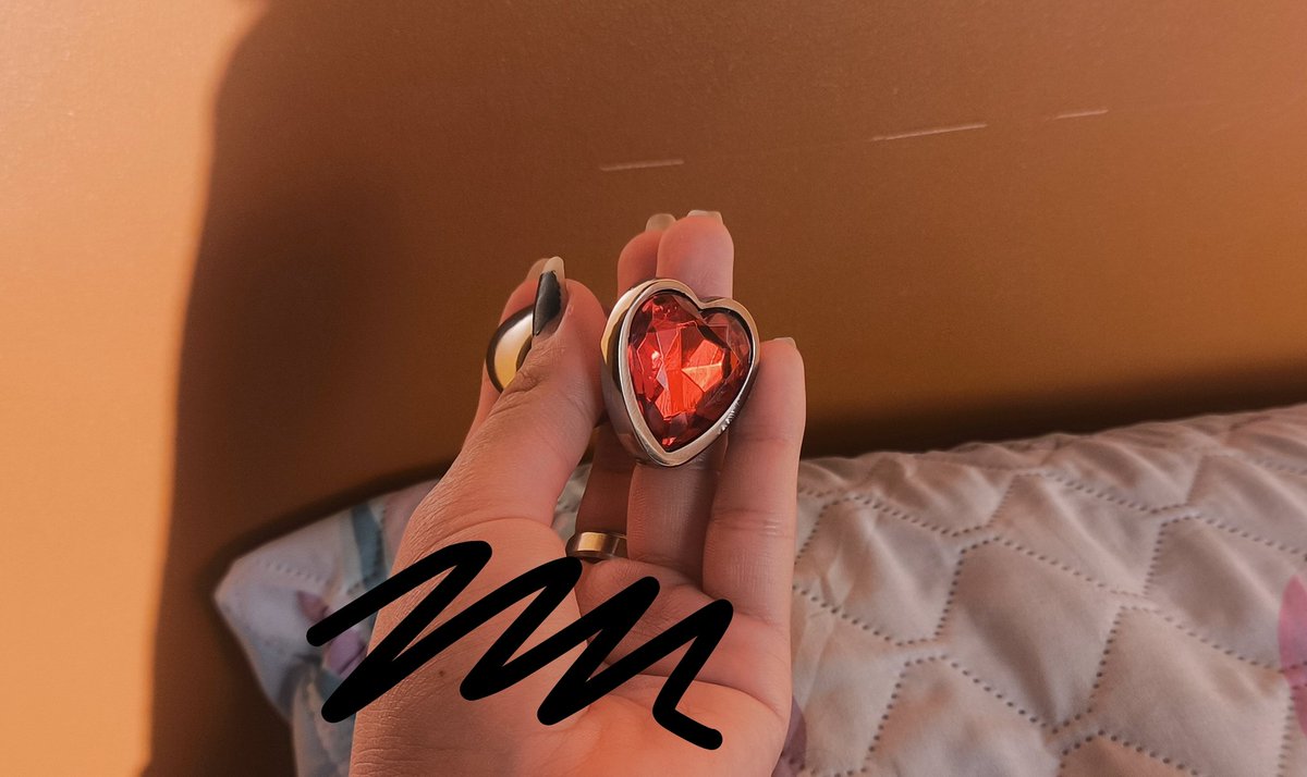 Sgr_box's tweet photo. I love this heart, but I want more. I need more 😣 https://t.co/8dCgZhllAO