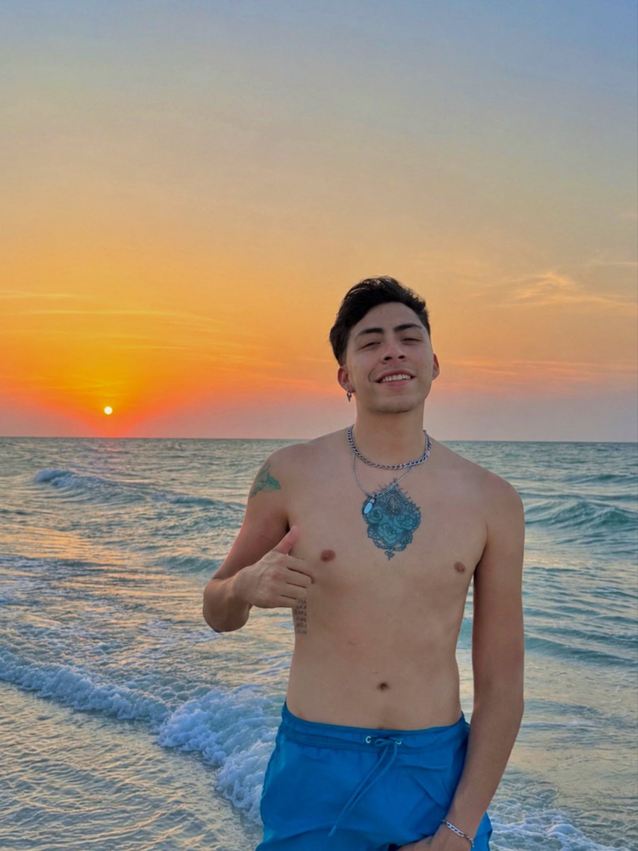 Dansuro_'s tweet photo. Hey hola! 🐠 https://t.co/2ZD92IiaCG