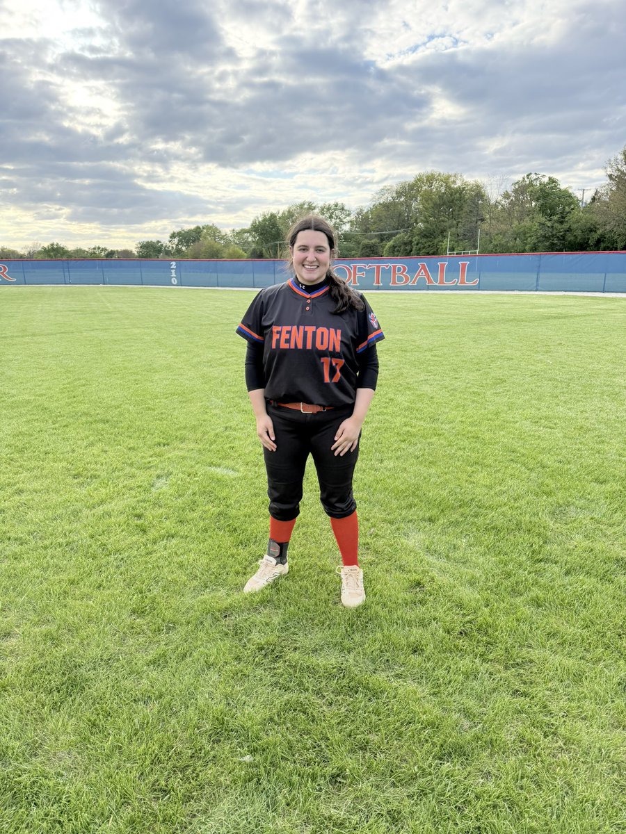 bisonfastpitch's tweet photo. Congratulations to @Sophia_Hollis17 (CG, 3 ER and 2-4, 2B) who is the Player of the Game for her performance today! #BisonPride 💙🦬🥎 https://t.co/u9zKrkK2jR