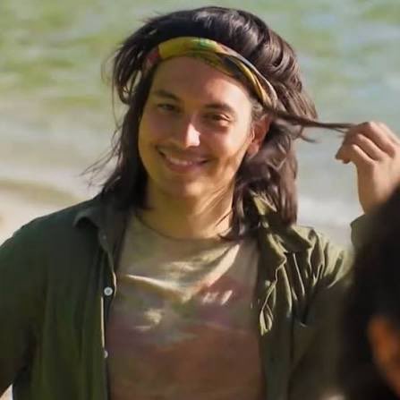 #Survivor50 Watching another person go to someone who they think is dead-to-rights and reveal their entire game to them like