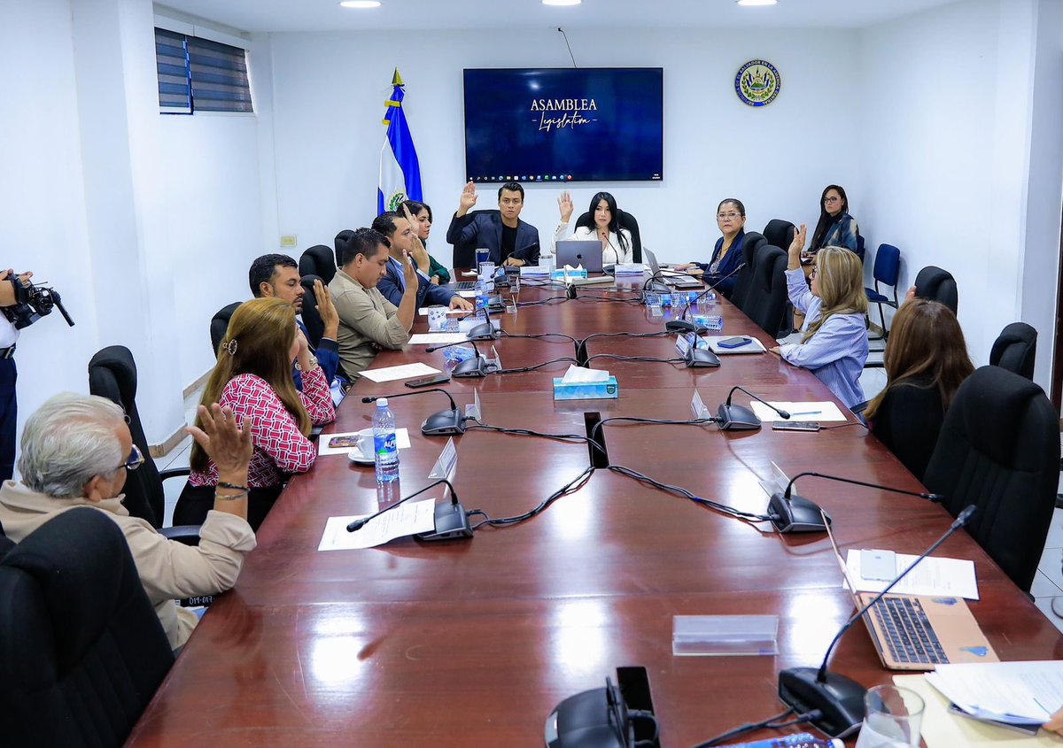 Dania González tweet media