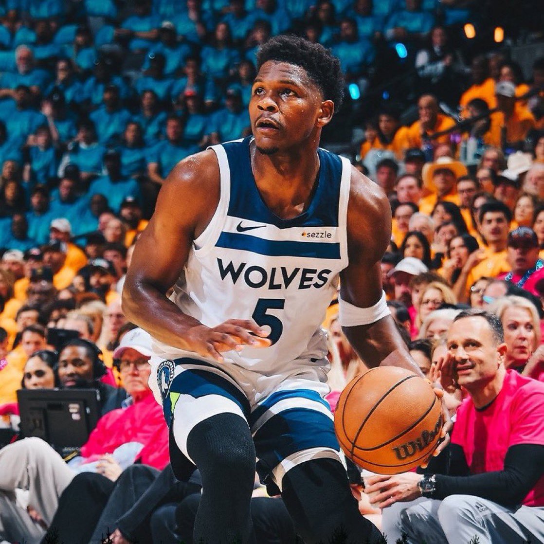 Wolves Lead tweet media