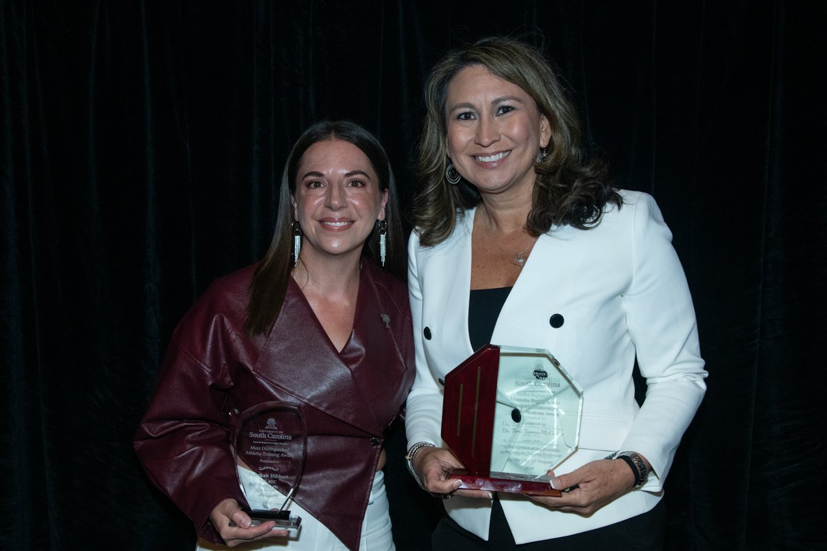 SpoonerPT's tweet photo. Please join us in celebrating Rebekah Hibbert, MS, ATC on receiving USC’s Most Distinguished Athletic Training Award.

Bekah’s leadership, mentorship, and commitment to advancing sports medicine continue to impact athletes and clinicians alike.

Congratulations, Bekah!

#SportsMedicine #AthleticTraining #Leadership #Spooner