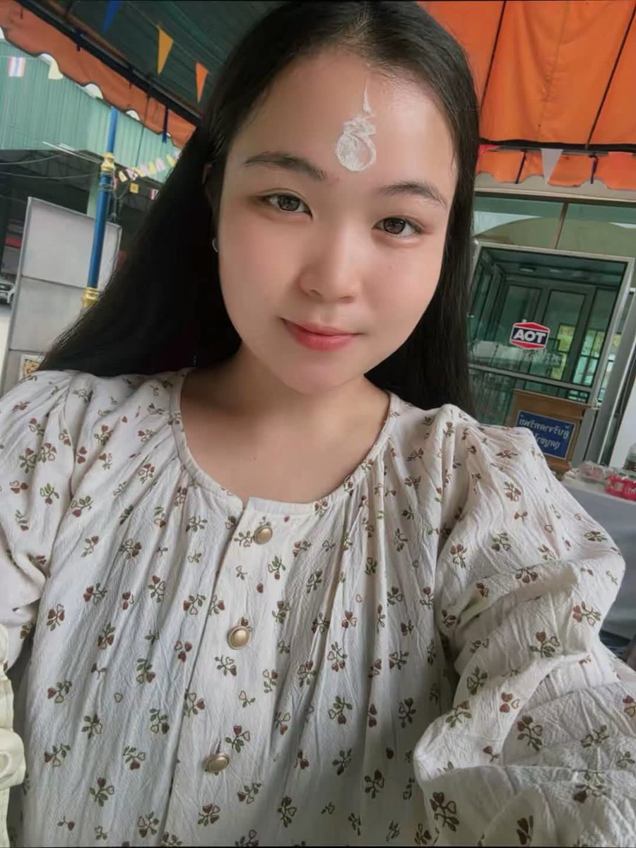 bad_xa65136's tweet photo. @renewlakyim1 จะเอาไปมอมแฟนน้องชายครับ ชอบโนบราในบ้าน เห็นละเงี่ยนเลย https://t.co/e3upDWywaB