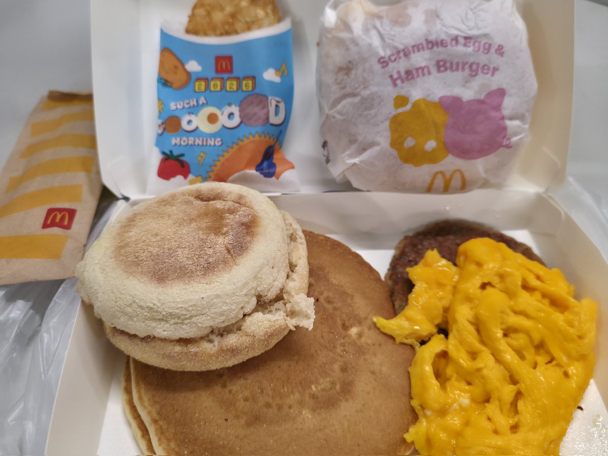 朝マックうまうま〜