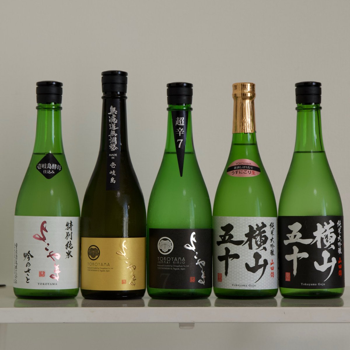 Fsv8qQ's tweet photo. お土産の買い物を済ませてから一気に帰りました。
自分のお土産は、壱岐島の重家酒造「よこやま」を買いに富士見町にある大場酒店へ。
2本くらい買うつもりが、お店には私の知らないバリエーションがあり5本も買��てしまった。

#岡山サポ長崎遠征 これにておしまい。
総走行距離は1,300キロでした。 https://t.co/4eHnEFsk1w