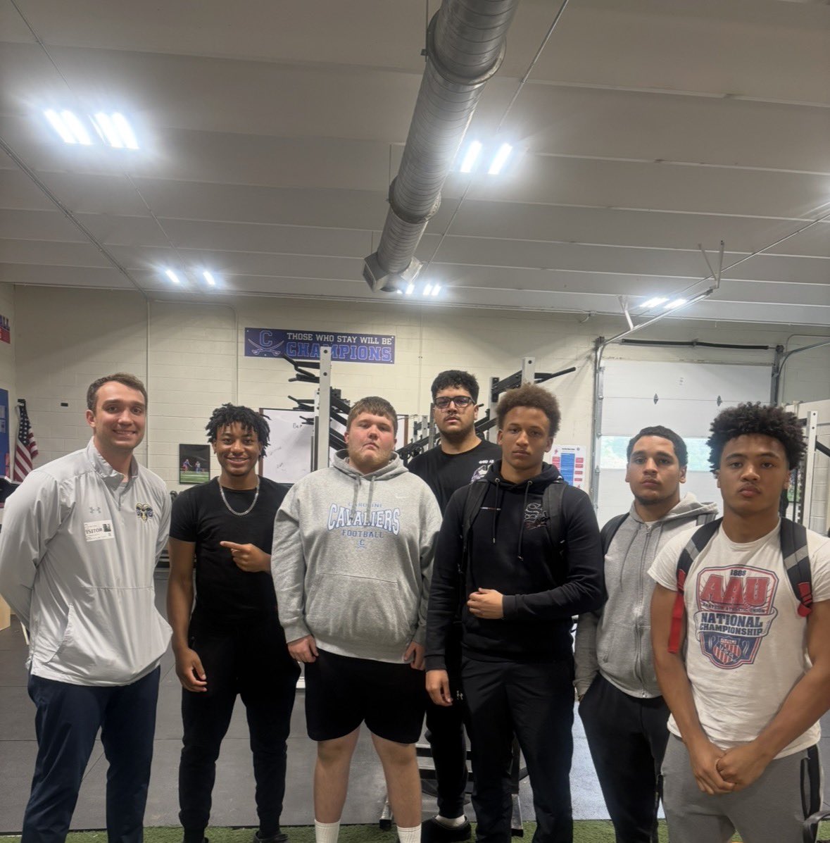 Its_Coach_A's tweet photo. Appreciate @CoachJKellar of @SURamsFootball for stopping by and speaking to some of our athletes‼️⚔️
@cccavsfootball https://t.co/hx5LU3546Y