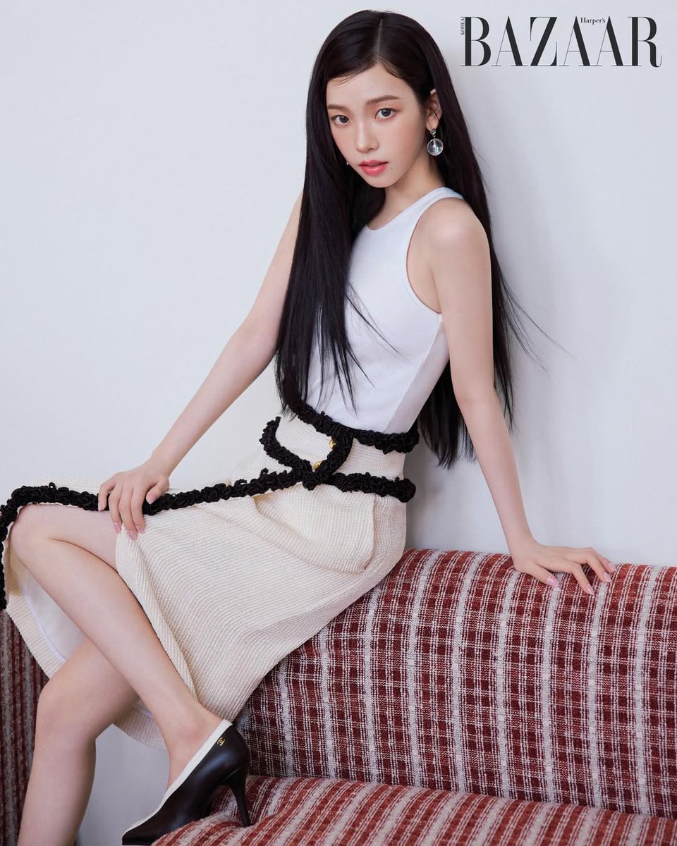 순간의 카리나 tweet media