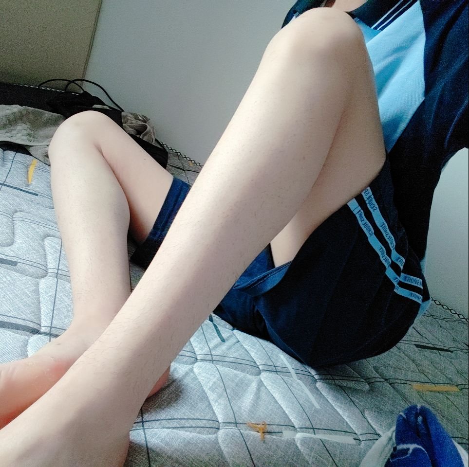 流煋 tweet media