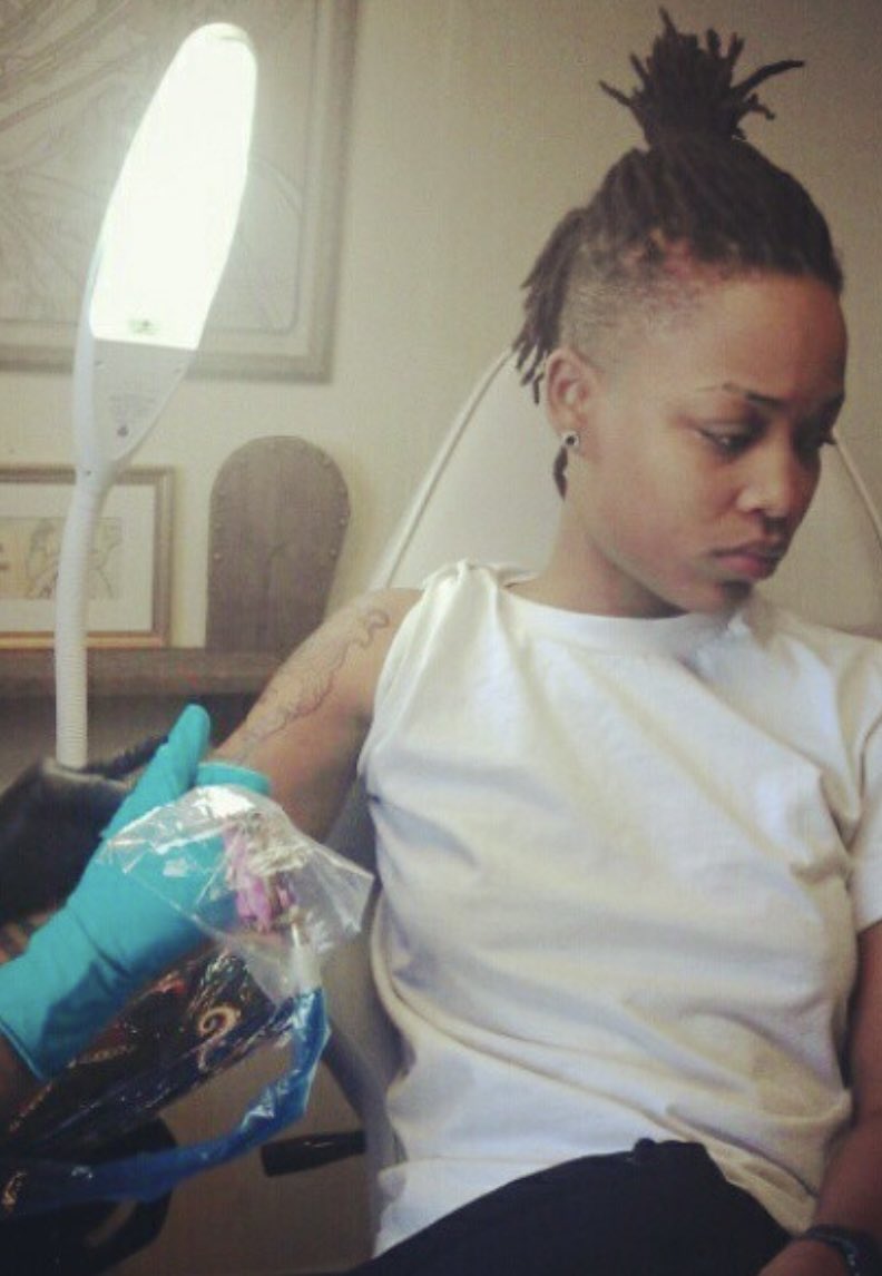 lesbipitt's tweet photo. tattoos🚬🚬 https://t.co/tjtsEivRY6