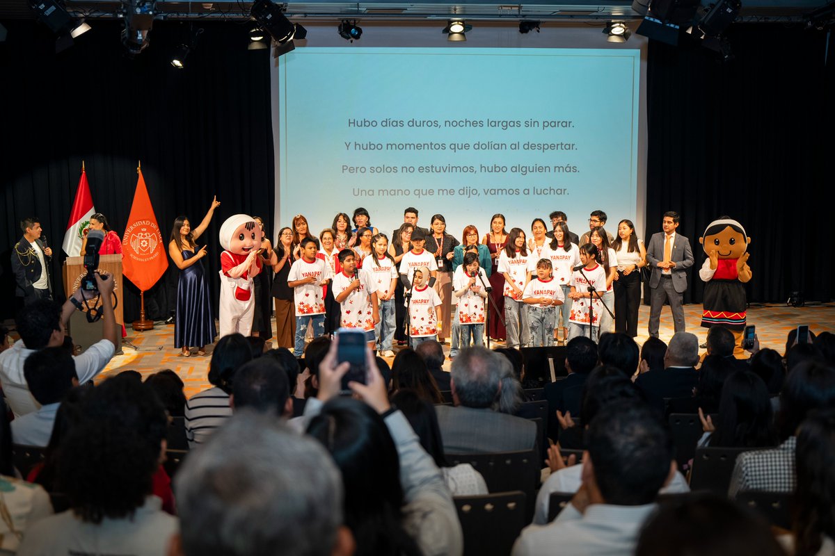 udelima's tweet photo. El Centro de Sostenibilidad, en alianza con @Aniquem, realizó la undécima edición de los Premios Yanapay, que distinguen a instituciones que contribuyen a la rehabilitación de niños y adolescentes sobrevivientes de quemaduras y a la promoción del reciclaje. ♻️
#Ulima #Aniquem #PremiosYanapay #Sostenibilidad #ResponsabilidadSocial