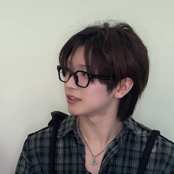 해파리♡ tweet media