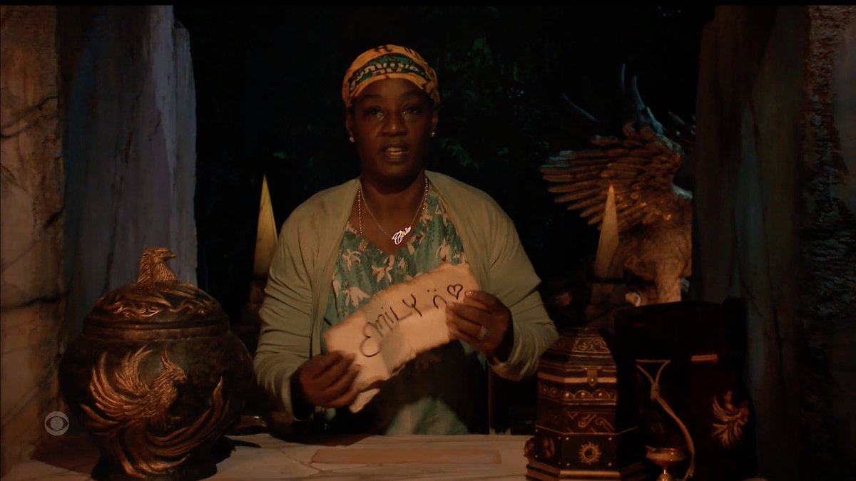 Let’s talk about Cirie getting her first ever advantage and it being one that is always super niche to actually find a use for and she manages to sit on it until the exact moment she needs it and plays it to save herself from being idoled out. Fucking legend #Survivor #Survivor50