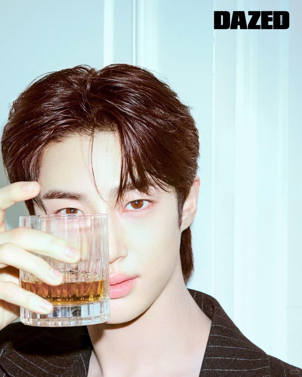 the visuals are already insane but those hazel eyes take it to another level