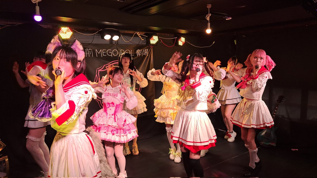 ZAsENyAIowPTA34's tweet photo. @non_non_0129 @HUSHHUSHU
@megoidol_ @kanon_gakuen
@GOLDRECORD_7
改めてのんのさん、おはようございます。3日日曜日に弘前市の #MEGOiDOL 劇場で開催した #GOLDRECORD スペシャルLIVEで、#HUSHHUSH の凱旋ステージも、盛大なパフォーマンスを魅了しました。
#青森カノン学園
#紫雨に蹴られ隊 https://t.co/pRFLEChBNg