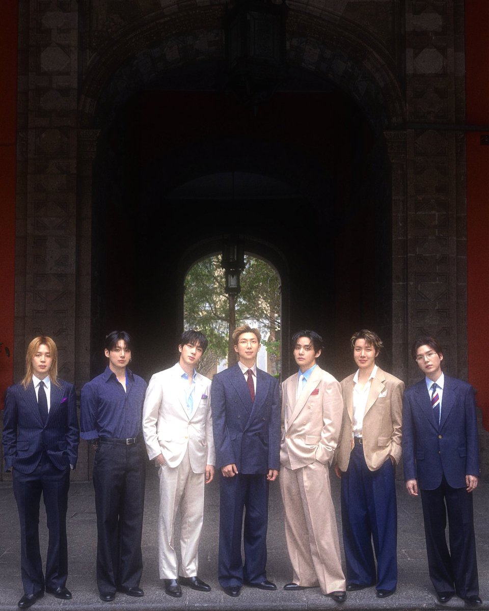 _prodkv's tweet photo. bow to the kings. <3 https://t.co/fE3dbJ7XsV